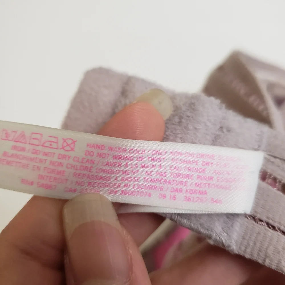 32D Pink Victoria's Secret Gray Floral Lace - Picture 9 of 9